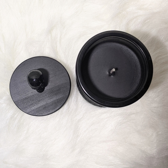 NWT Gothic Candle - Picture 5 of 8